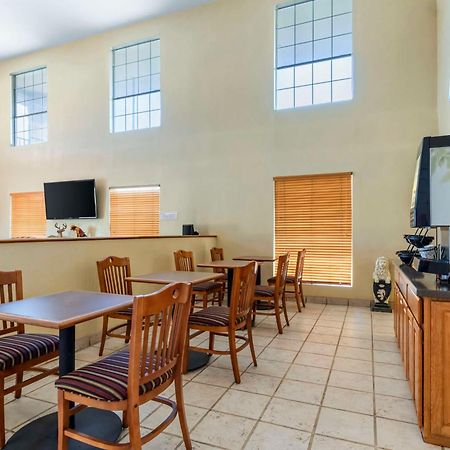 Best Western Executive Inn Hallettsville Luaran gambar