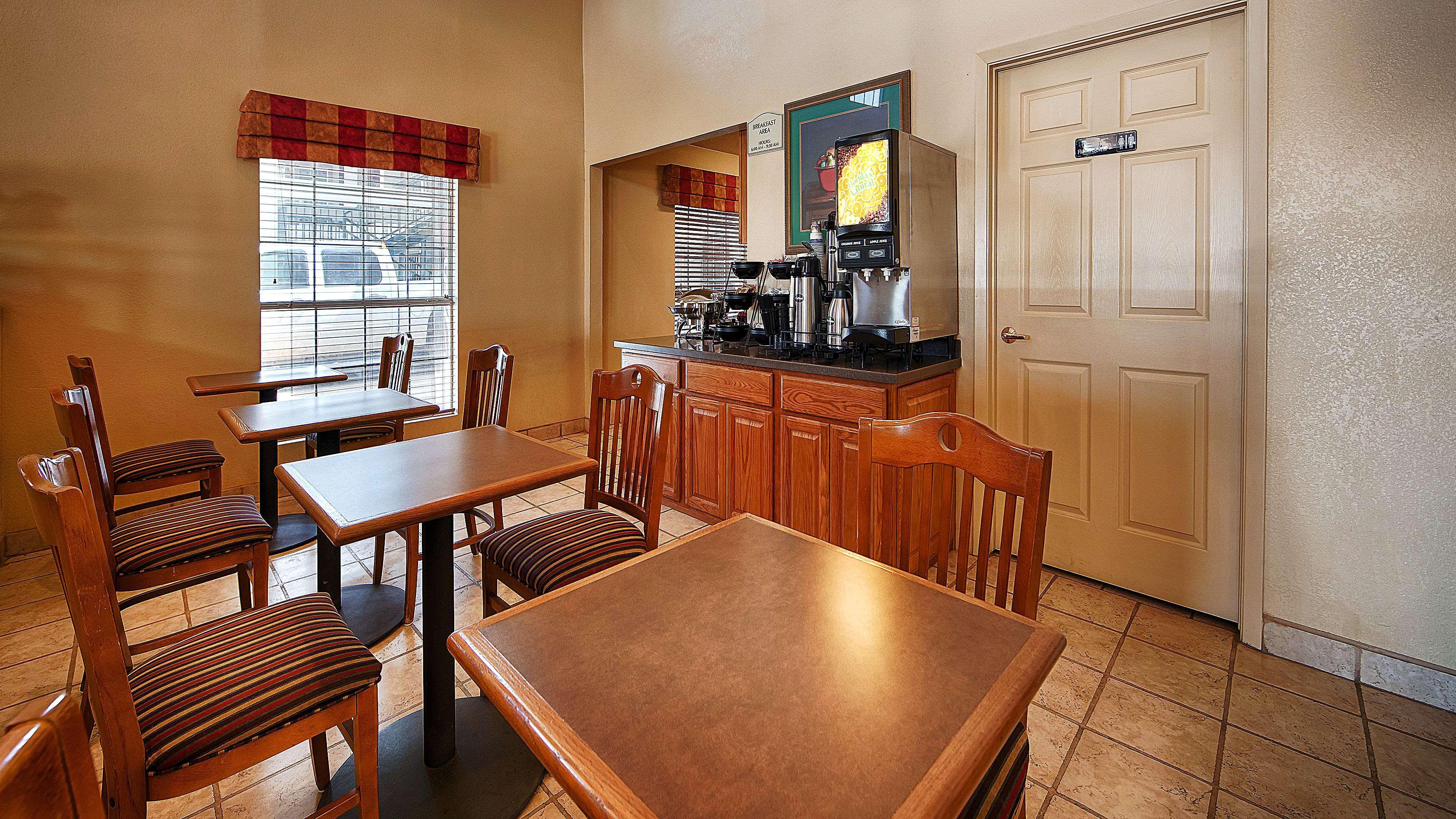 Best Western Executive Inn Hallettsville Luaran gambar